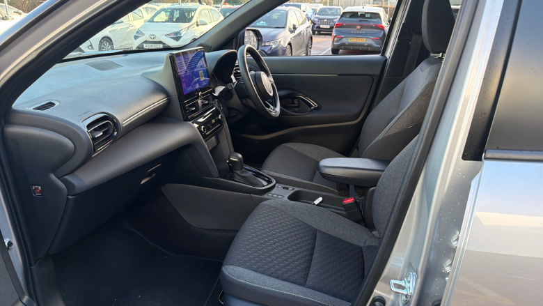 Toyota Yaris Cross 1.5 Hybrid Design 5dr CVT Hybrid Estate